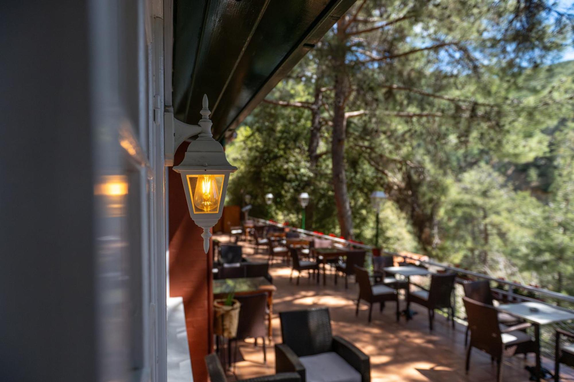 New Helvetia Hotel Platres Exterior foto